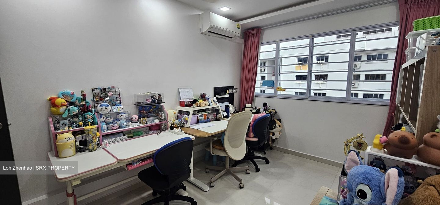 Blk 341 Bukit Batok Street 34 (Bukit Batok), HDB 4 Rooms #549589201